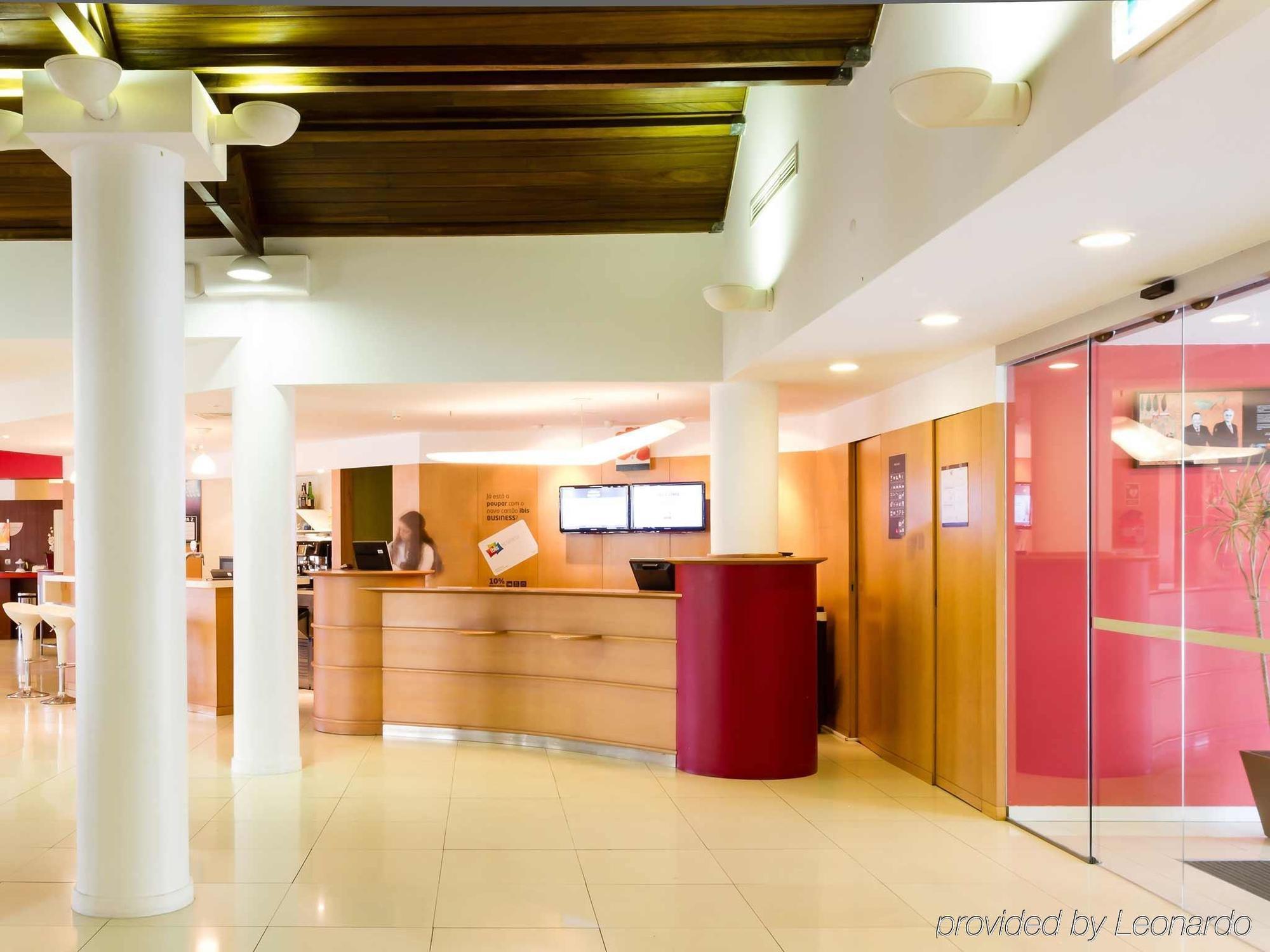 Hotel Ibis Setubal Exterior photo